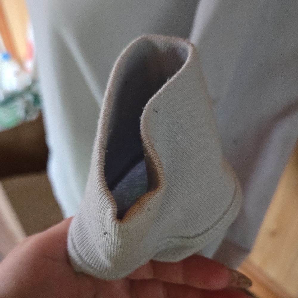 Levi's Sky Blue Logo Sweatshirt - Picture 9 of 14